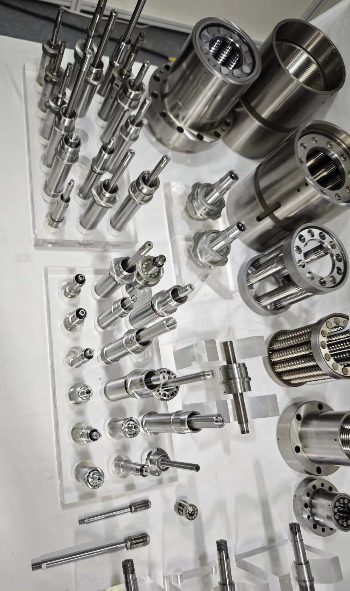 预紧式行星滚柱丝杠